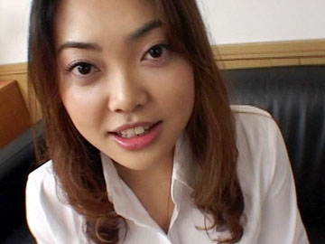 パンツ脱がされて御開帳